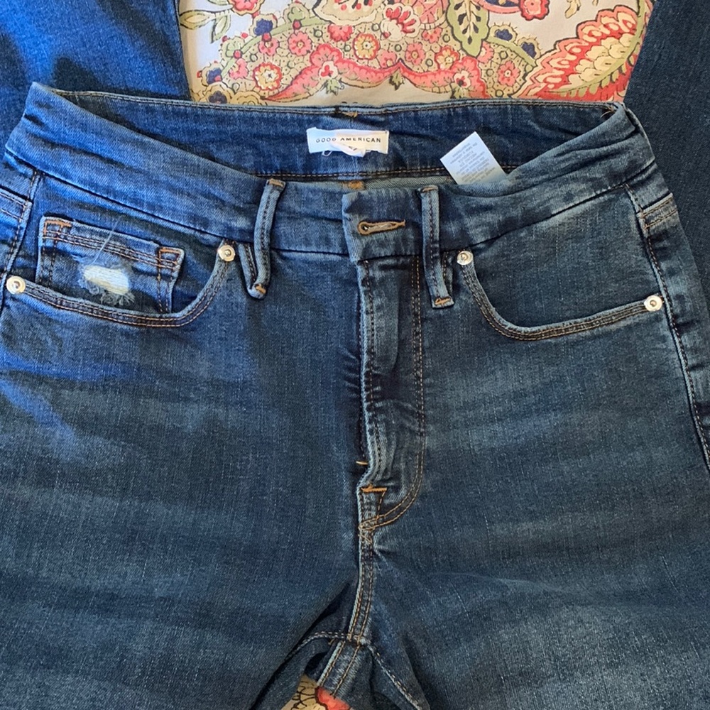 Good American Flare jeans size 27.